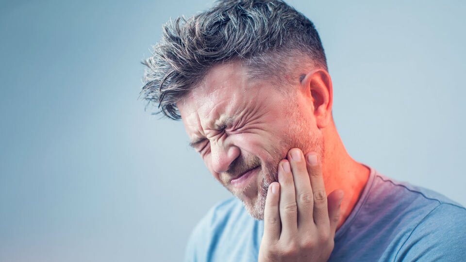۹ راهکار برای رهایی از درد دندان