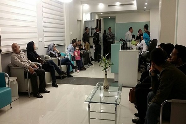 تب و تاب بیماران گلستان برای درمان/ کمبود پزشک متخصص بیداد می کند