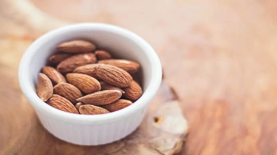 استفاده از بادام بهجای مکمل