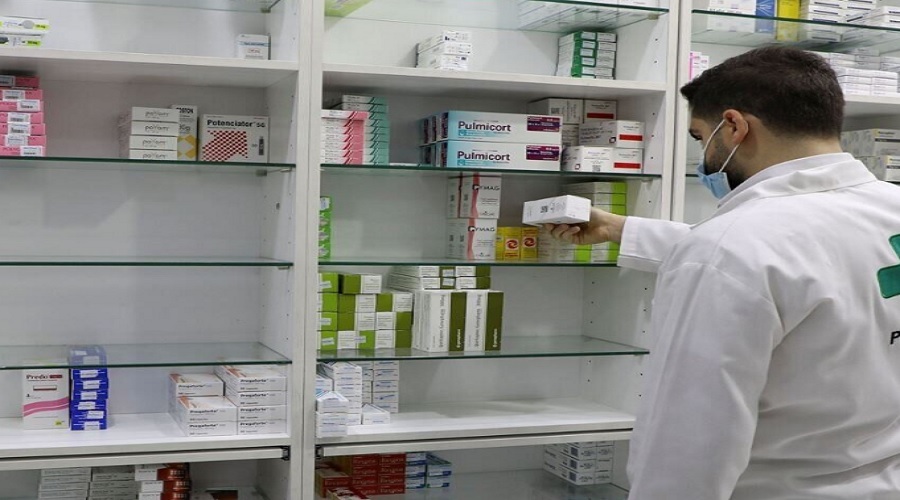 وضعیت قیمت دارو در سال آینده/ بحران نقدینگی داروخانهها
