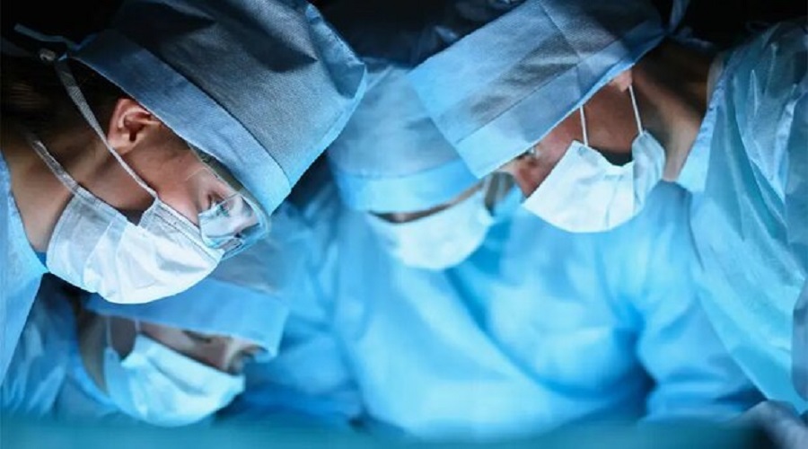 جراحی بدون عارضه‌ نداریم/ تبعات اعتیاد به جراحی زیبایی