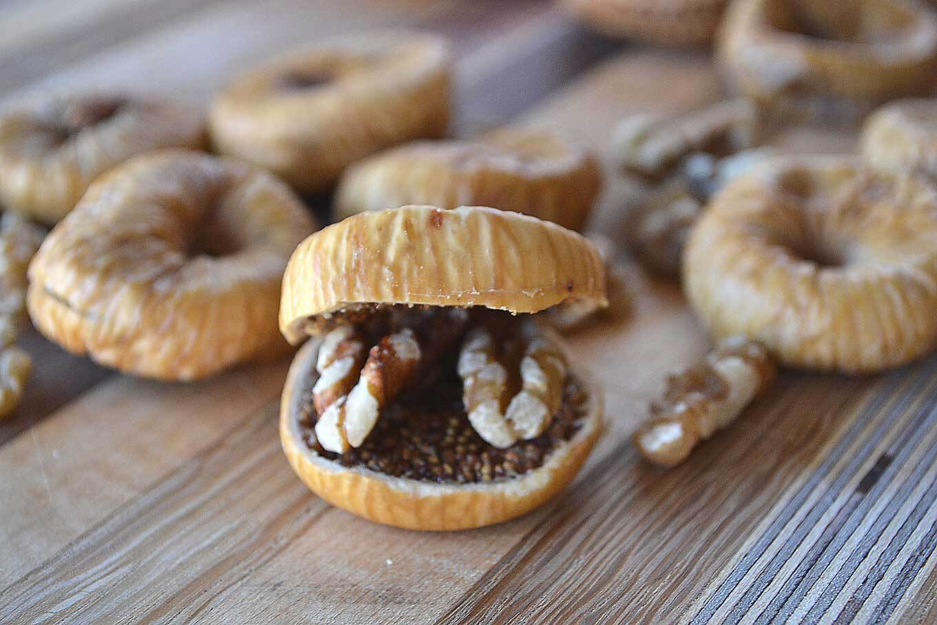 انجیر را با گردو بخورید!