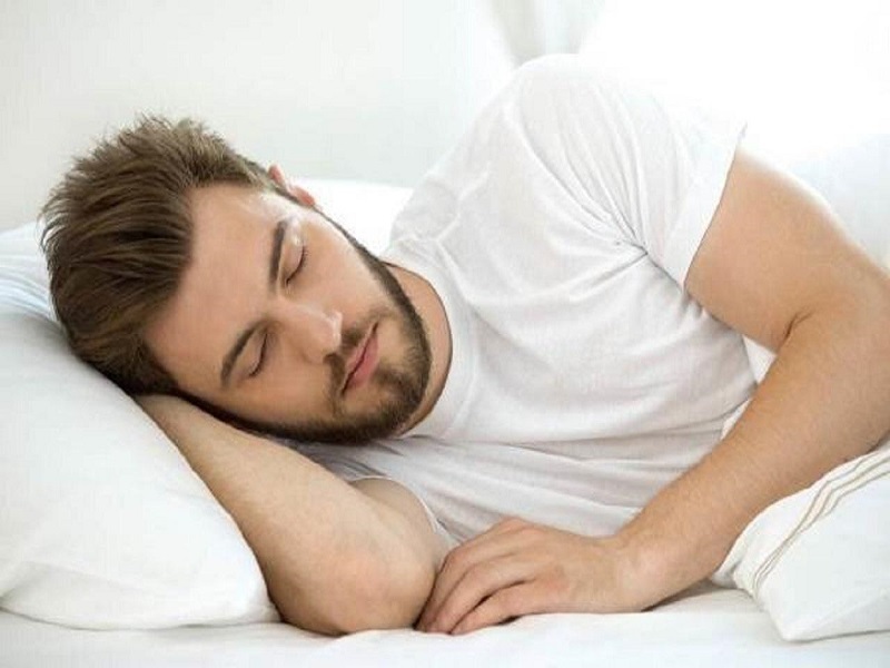 دیرخوابیدن احتمال ابتلا به دیابت و مشکلات قلبی را افزایش می دهد