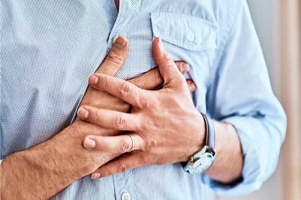 ارتباط درد قفسه سینه و تنگی نفس با خطر طولانی مدت ناراحتی قلبی