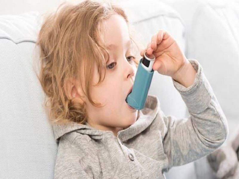 افراد مبتلا به آسم باید از تماس با عوامل حساسیت زا اجتناب کنند