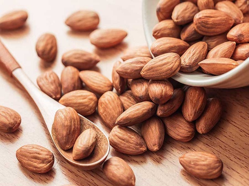 بادام اشتهای شما را تنطیم میکند