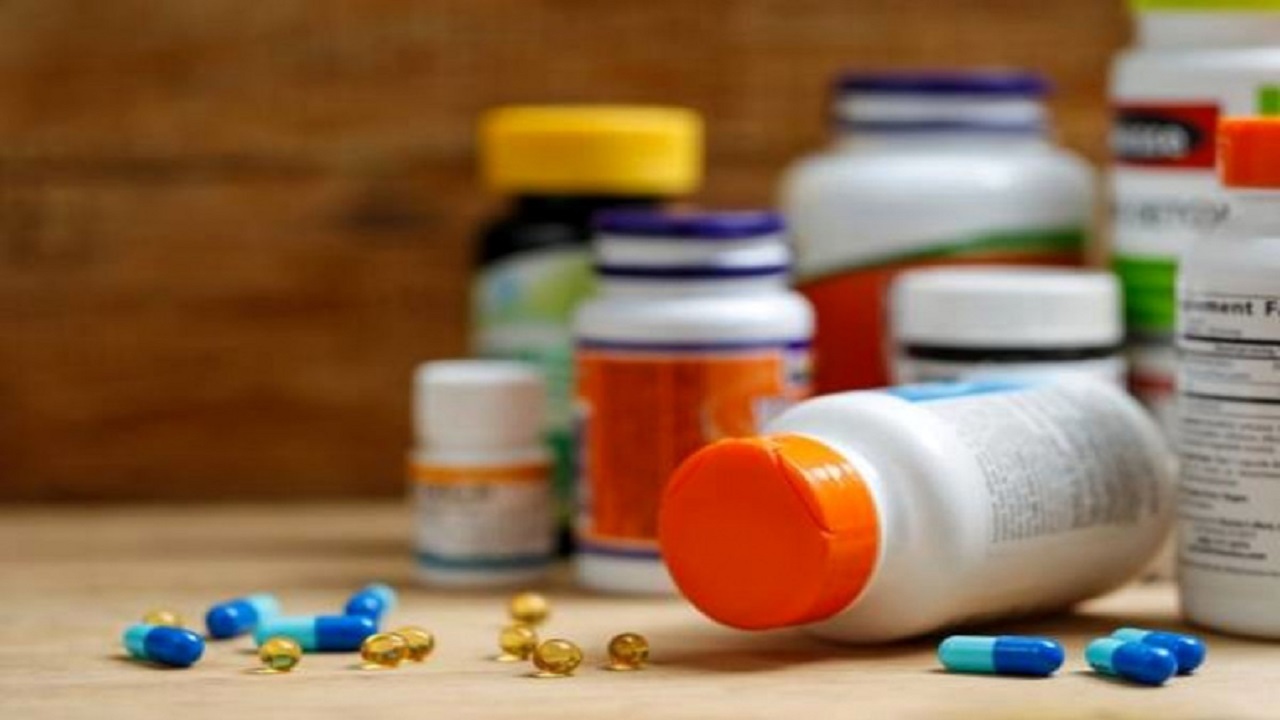 هشدار موجِ بعدیِ کمبودِ «دارو»/ خطر کمبود نقدینگی صنعت داروسازی جدی است