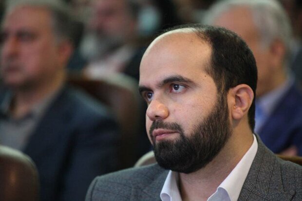 صنعت دارو نقدینگی ندارد/ احتمال تکرار کمبود دارو در بهمن