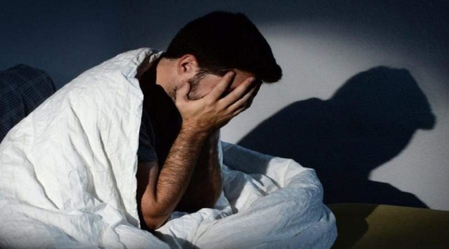 راهکارهای مقابله با چرخه اضطراب و بی خوابی