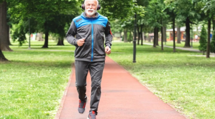 ۲۰ دقیقه پیاده روی روزانه موجب بهبود سلامت قلب می شود