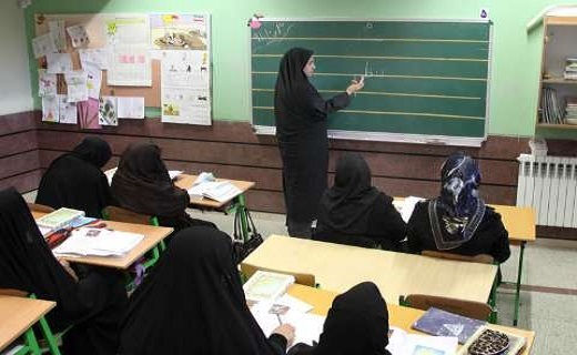 بی سوادان در ۳ دوره آموزش میبینند بی سوادان در ۳ دوره آموزش میبینند