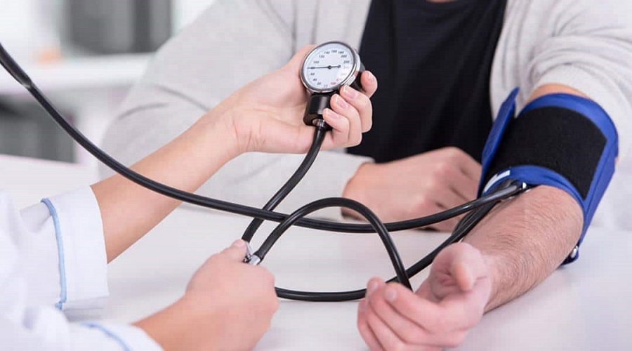 آیا فشار خون بالا می تواند علت خستگی شما باشد؟