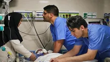 خشونت علیه پزشکان درمان شود / بیمه‌ها بار هزینه‌ها را از دوش مردم بردارند