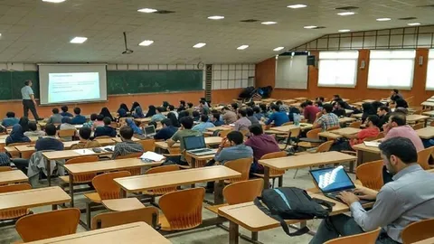 ابهام در فراخوان جدید جذب هیأت علمی؛ خلف وعده زمانی مسئولان