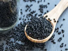 دستکاری کردن مو سبب ایجاد شوره سر می شود/ کدام شوره سرها ارثی هستند؟