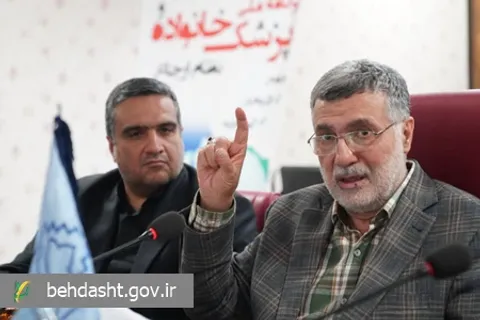بازدید وزیر بهداشت از قاین و تاکید بر اجرای طرح پزشکی خانواده و نظام ارجاع