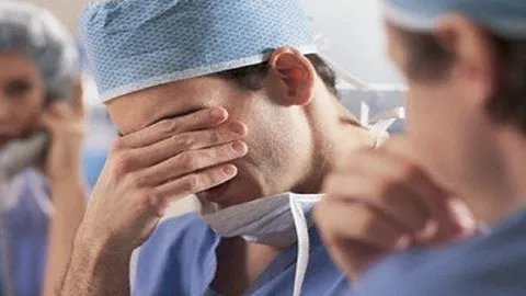 کادر درمان در معرض تنش و تروما‌های مکرر / برنامه وزارت بهداشت برای سلامت روان پرسنل سلامت
